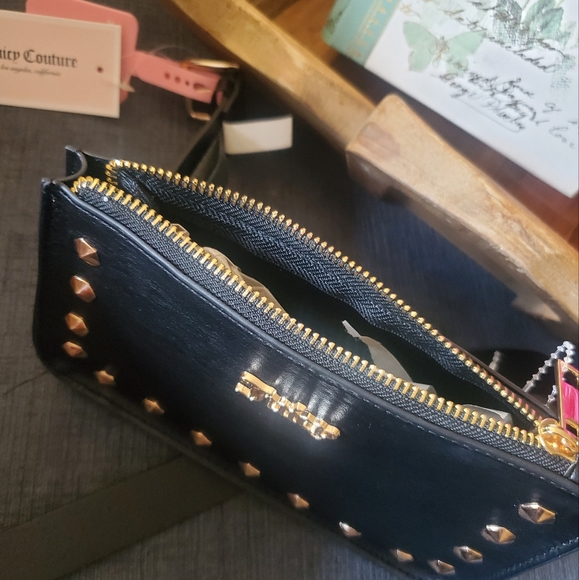 Juicy Belt Bag 💗 - Picture 10 of 16